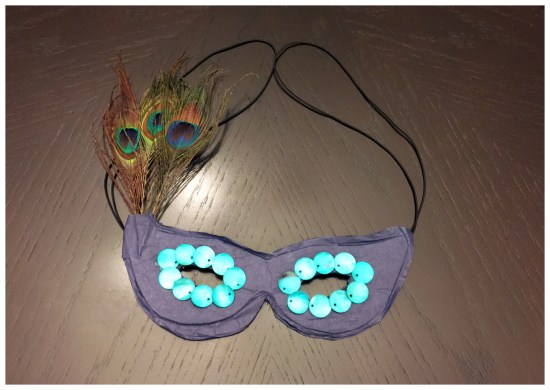 DIYMask_RedKnotHawaii_1